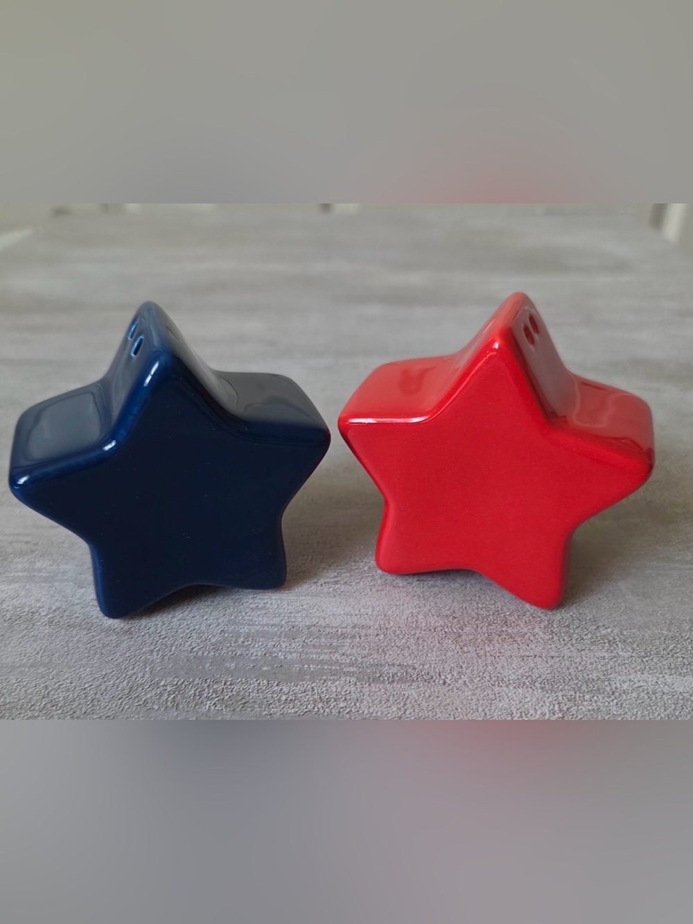 Star-Shaped Salt & Pepper Shakers Navy Red patriotic